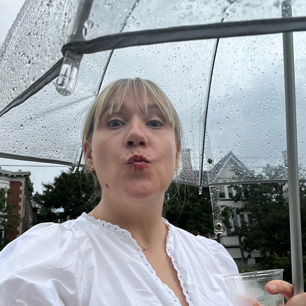 Meet your Posher, Annie